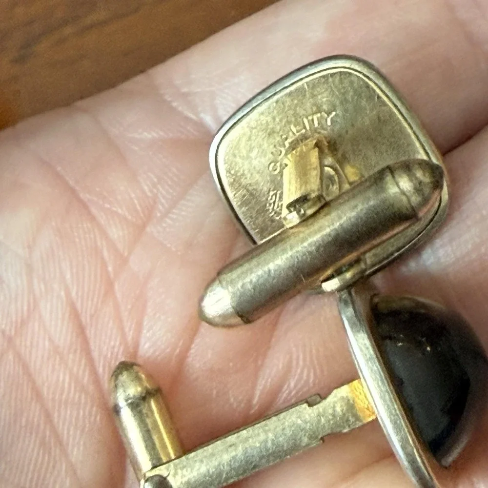 Vintage Correct Quality Cat's Eye Glass Gold Tone‎ Cuff Links Brown Fiber Optic